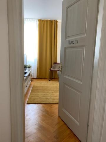ציריך Guest House Dieci Allo Zoo מראה חיצוני תמונה